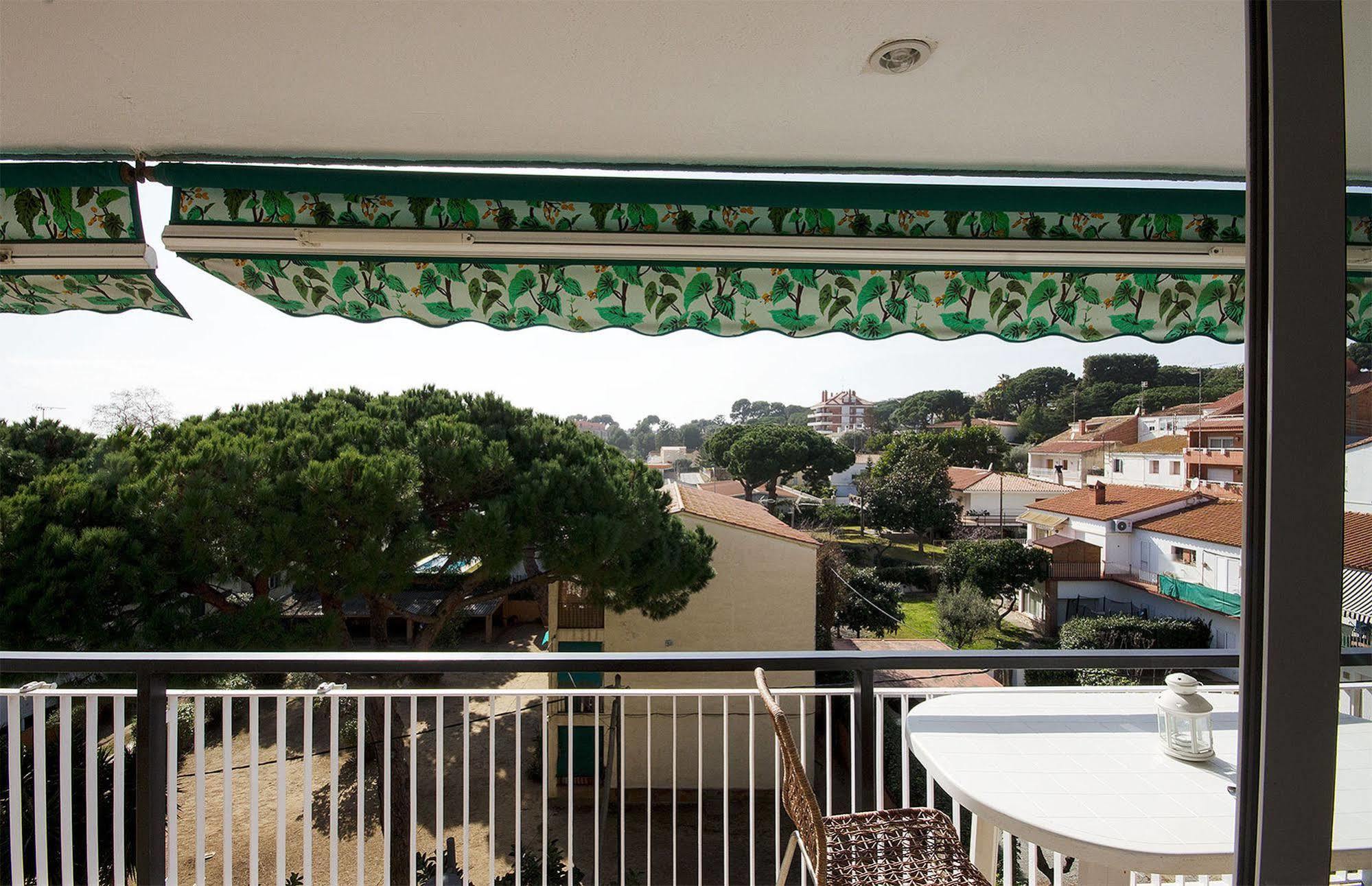 Apartment Llavaneres I Sant Andreu de Llavaneres Buitenkant foto